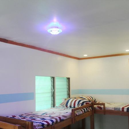 J'S Backpackers Hostel Davao City Eksteriør bilde