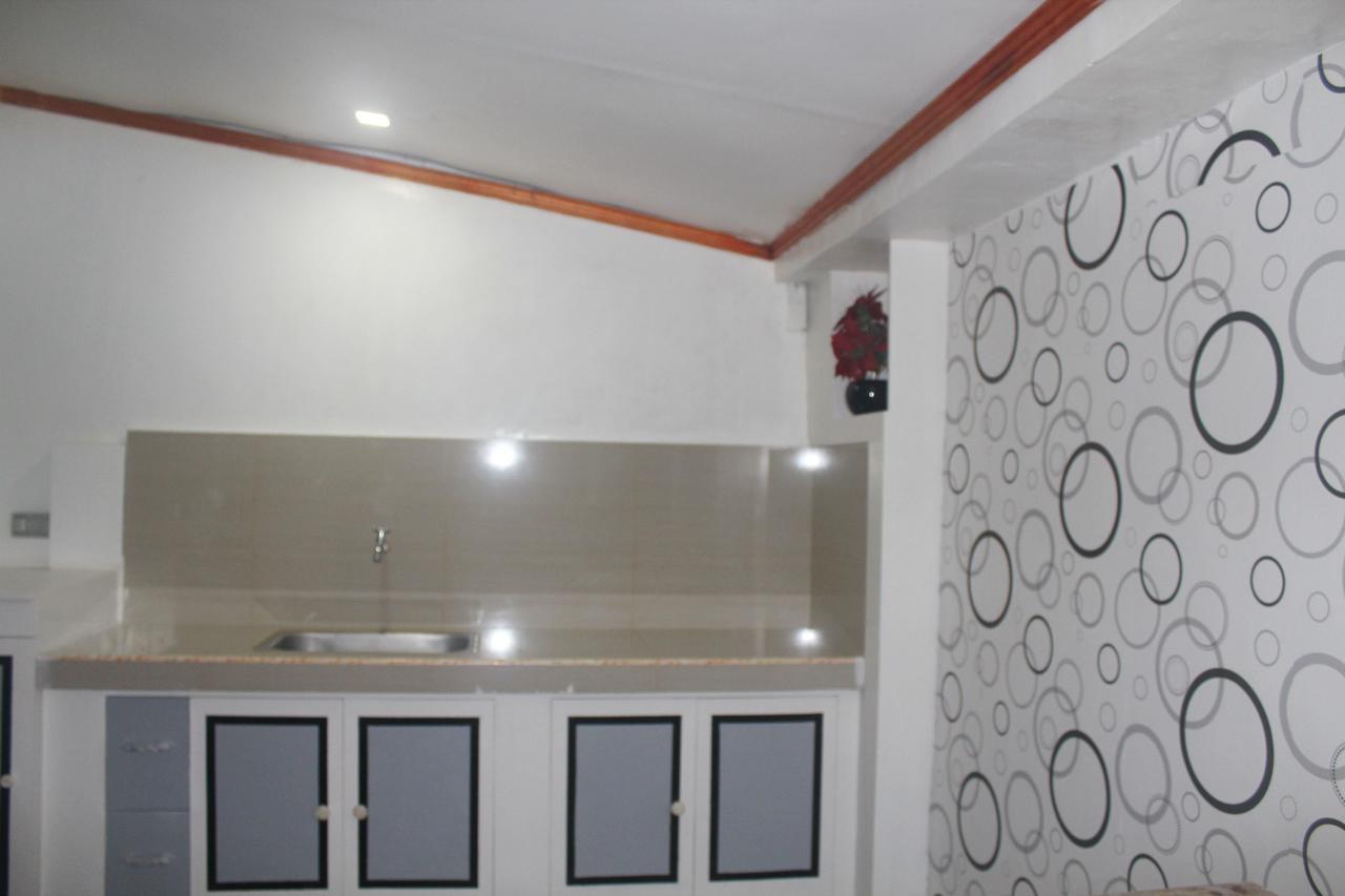 J'S Backpackers Hostel Davao City Eksteriør bilde