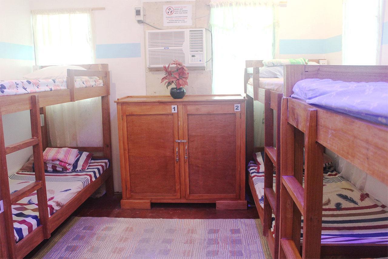 J'S Backpackers Hostel Davao City Eksteriør bilde